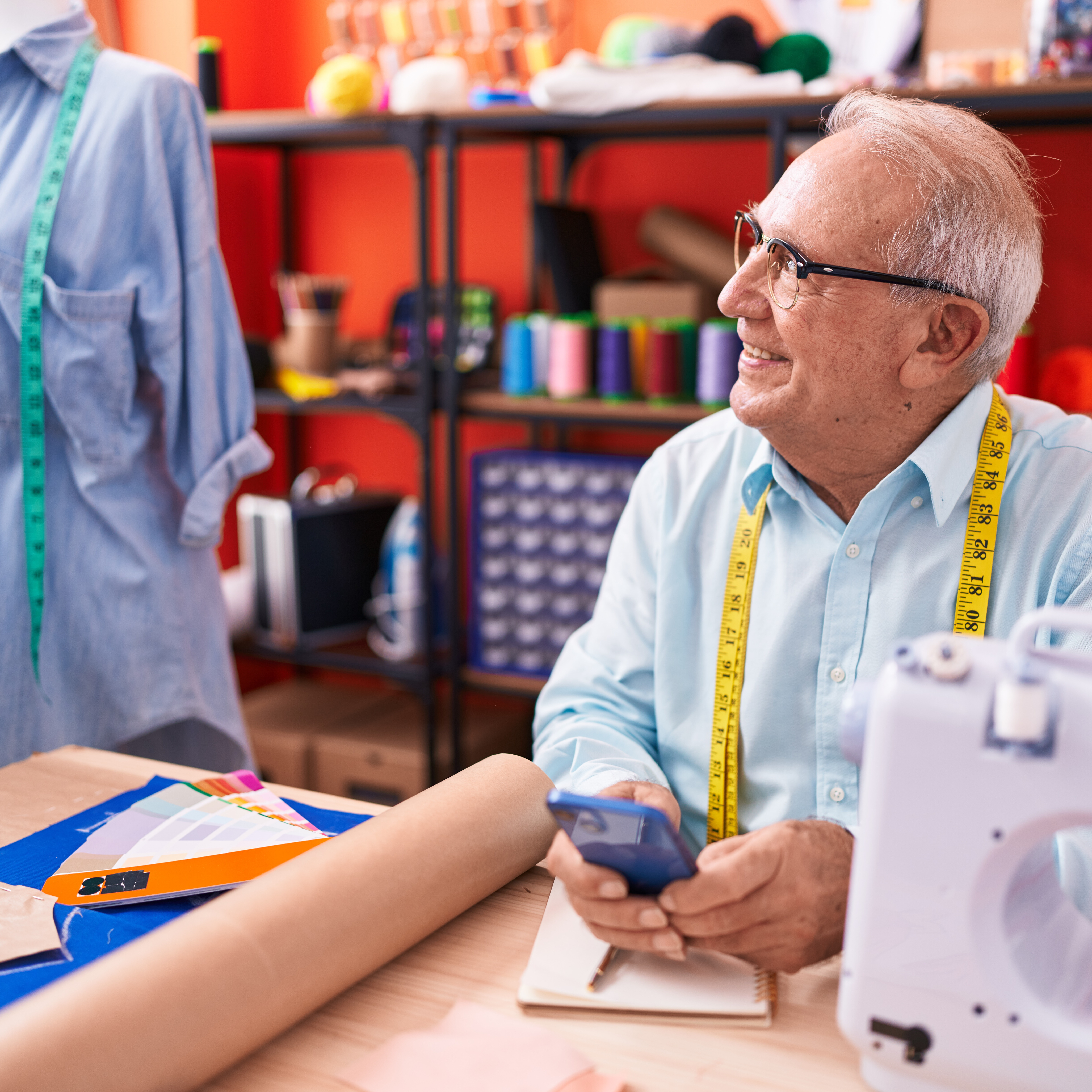 Trabalho e renda: idosos ainda são minoria no emprego formal em Goiás